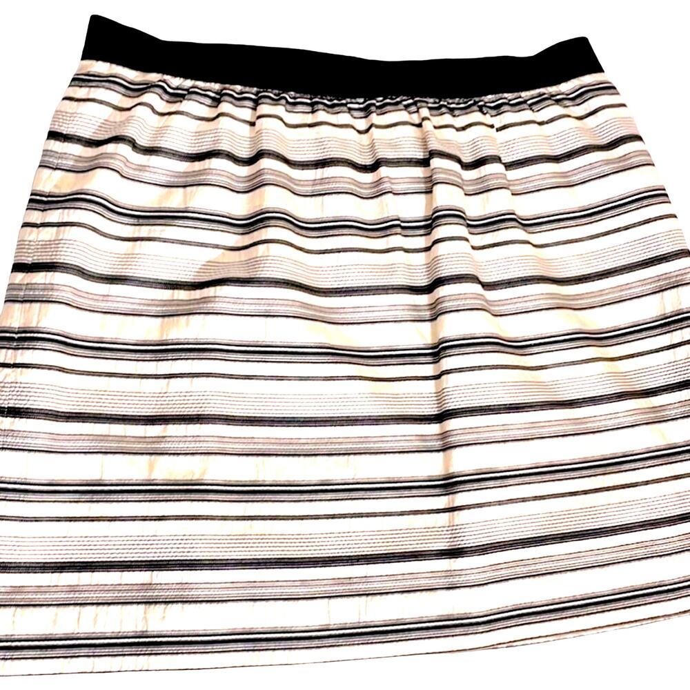 Ann Taylor Loft Silk Blend Mini Skirt Size 12 Black /Cream Neutral Easy Wear GUC